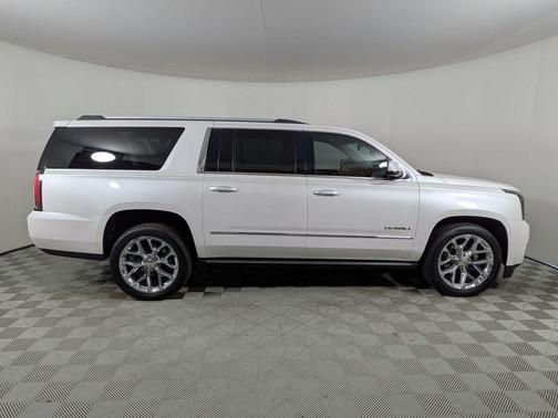 White Frost Tricoat 2018 GMC Yukon XL Denali