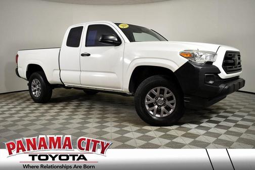 2018 Toyota Tacoma SR