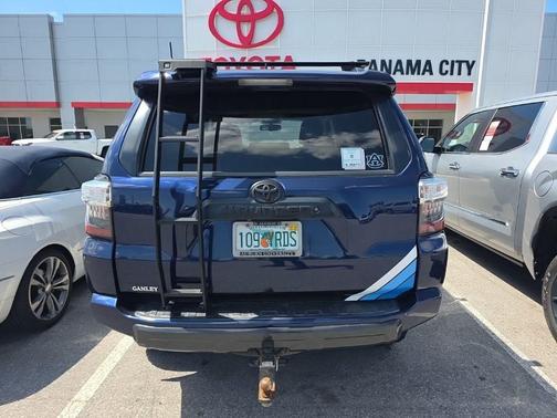 Nautical Blue Metallic 2018 Toyota 4Runner Limited