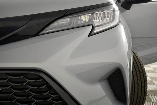 2025 Toyota Sienna XSE 7 Passenger