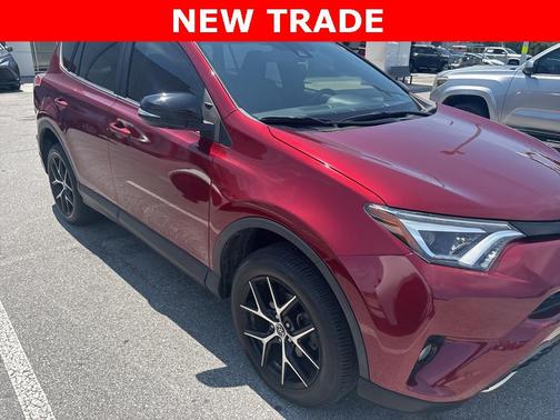 2018 Toyota RAV4 SE