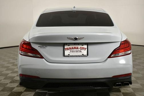 2020 Genesis G70 2.0T RWD