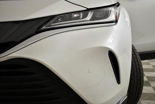 2023 Toyota Venza Limited