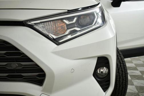 2019 Toyota RAV4 Hybrid Limited