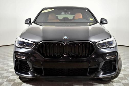 2020 BMW X6 M50i