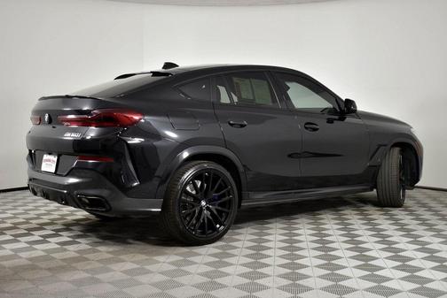 2020 BMW X6 M50i