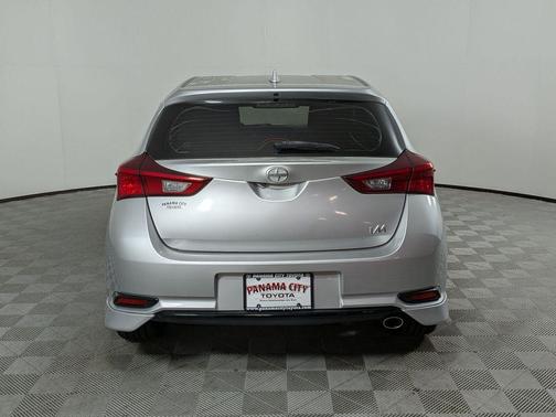 Classic Silver Metallic 2016 Scion iM Base