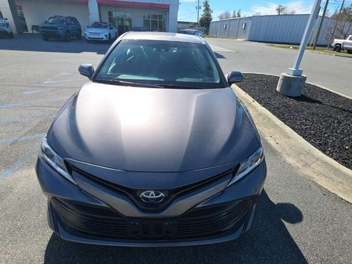 2018 Toyota Camry Hybrid LE