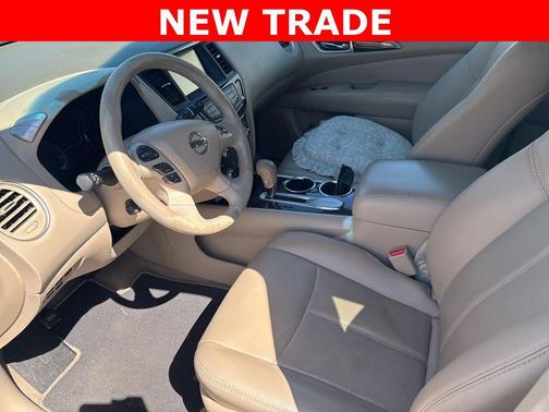 2014 Nissan Pathfinder Platinum