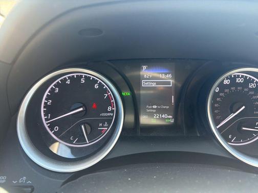 Ice Cap 2023 Toyota Camry LE