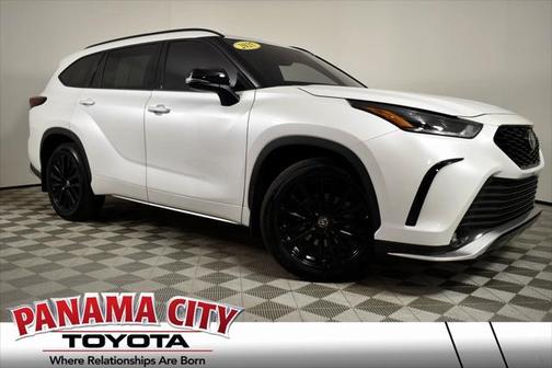 2025 Toyota Highlander XSE