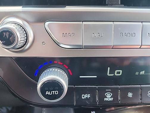 Glacial White Pearl 2024 Kia Telluride EX