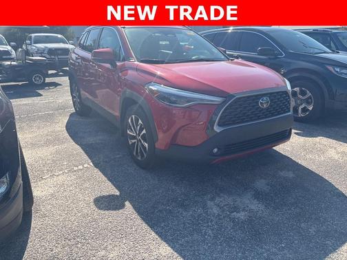 2024 Toyota Corolla Cross XLE