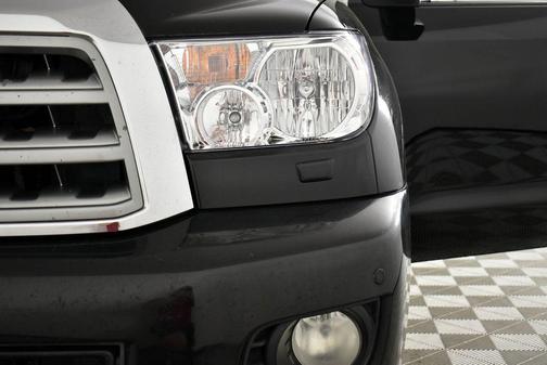 2010 Toyota Sequoia Platinum