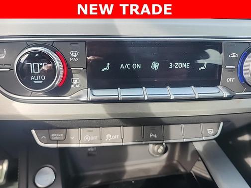 2022 Audi A4 45 S line Premium Plus