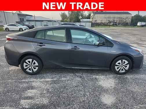 2016 Toyota Prius Three