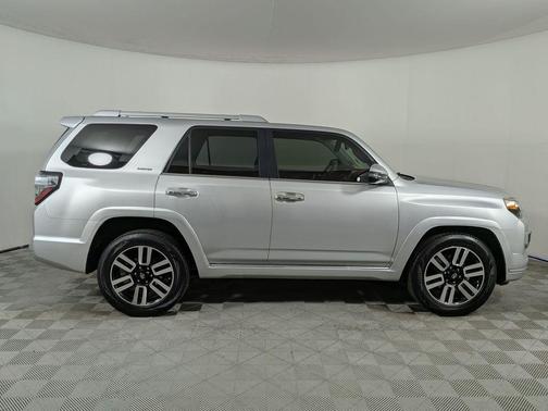 Classic Silver Metallic 2014 Toyota 4Runner Limited