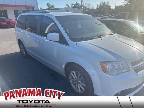 White Knuckle Clearcoat 2018 Dodge Grand Caravan SXT