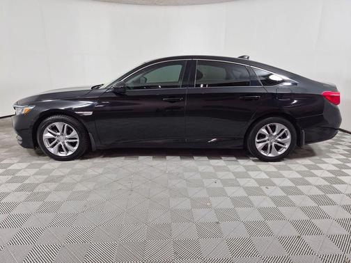 Crystal Black Pearl 2018 Honda Accord LX