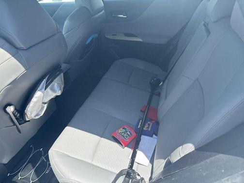 Wind Chill Pearl 2023 Toyota Venza Limited