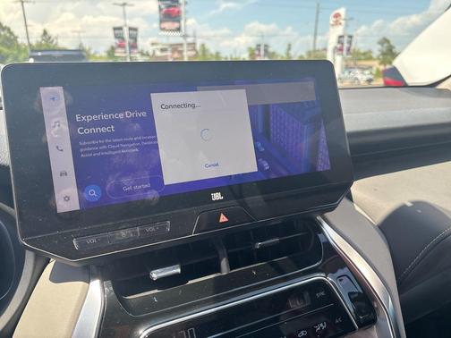 Wind Chill Pearl 2023 Toyota Venza Limited