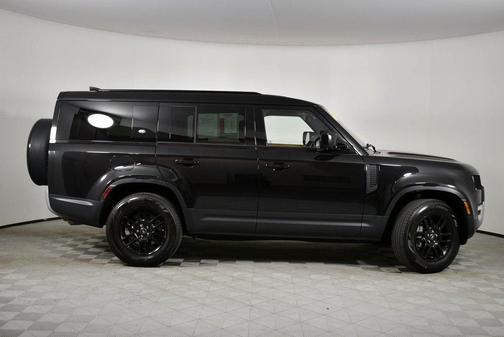 2024 Land Rover Defender 130 P400 S