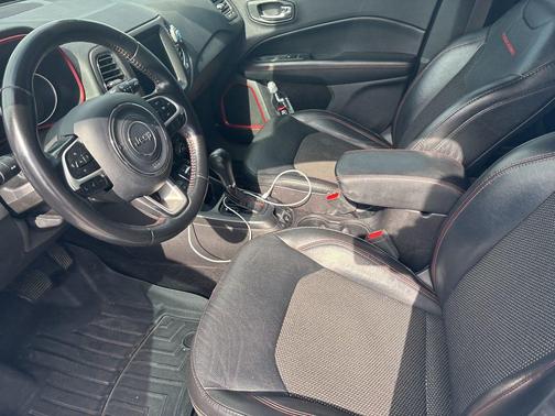 Laser Blue Pearlcoat 2020 Jeep Compass Trailhawk
