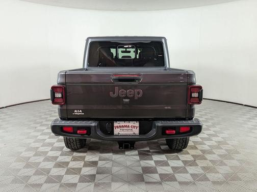 Granite Crystal Metallic Clearcoat 2022 Jeep Gladiator Rubicon
