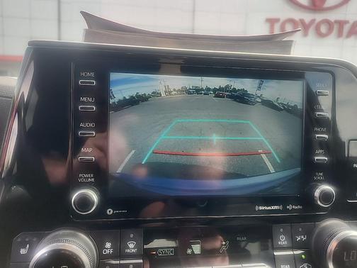 Moon Dust 2022 Toyota Highlander XLE