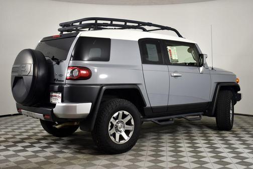 2014 Toyota FJ Cruiser Base