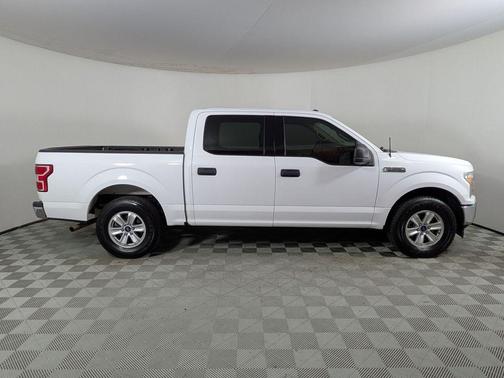 Oxford White 2018 Ford F-150 XLT