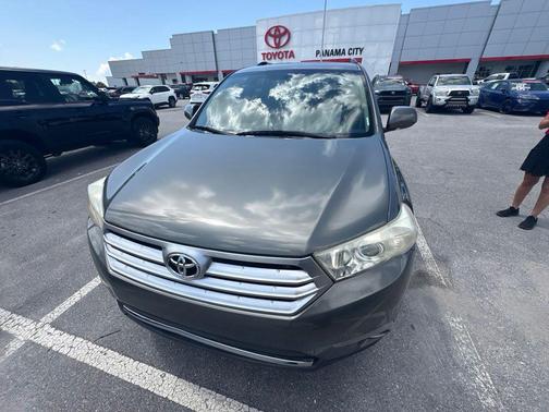 Cypress Pearl 2011 Toyota Highlander Limited