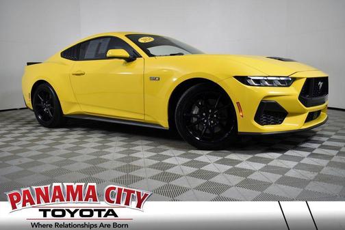 Yellow Splash Metallic Tri-coat 2024 Ford Mustang GT Premium