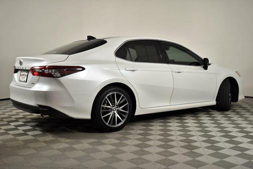 2024 Toyota Camry XLE V6
