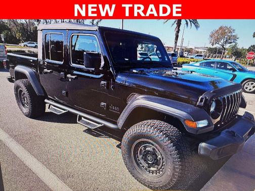 Black Clearcoat 2020 Jeep Gladiator Sport S