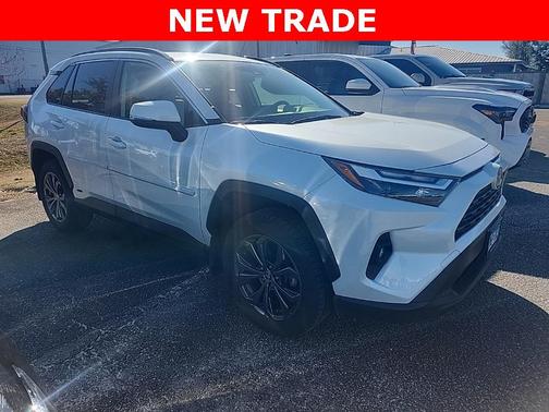 2022 Toyota RAV4 Hybrid XLE Premium