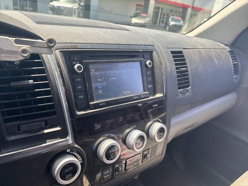 Magnetic Gray Metallic 2019 Toyota Sequoia SR5
