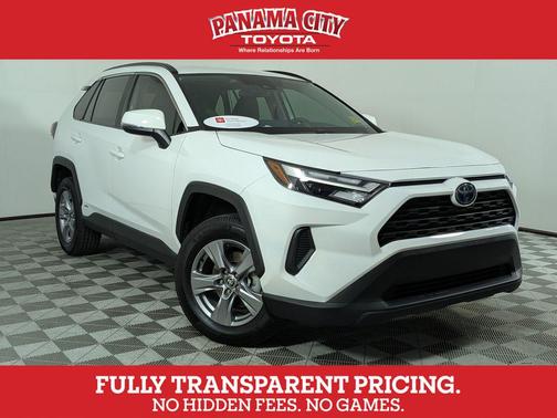 White 2022 Toyota RAV4 Hybrid XLE