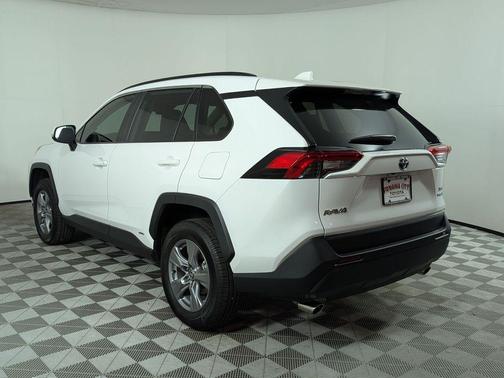 White 2022 Toyota RAV4 Hybrid XLE
