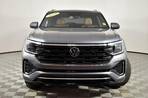 2024 Volkswagen Atlas Cross Sport 2.0T SEL