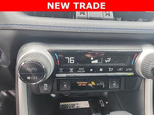 2020 Toyota RAV4 Hybrid SE