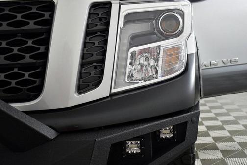 2018 Nissan Titan PRO-4X