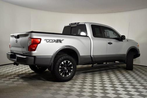2018 Nissan Titan PRO-4X