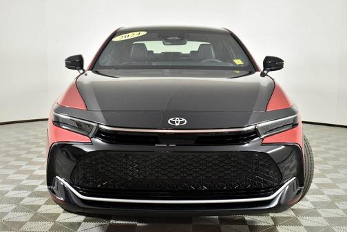 2024 Toyota Crown Platinum