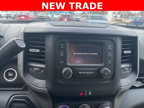 2019 RAM 2500 Tradesman Crew Cab 4x4 6'4' Box