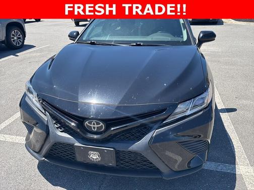2020 Toyota Camry SE Nightshade