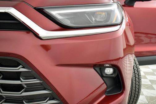 Ruby Flare Pearl 2025 Toyota Grand Highlander Hybrid Limited MAX