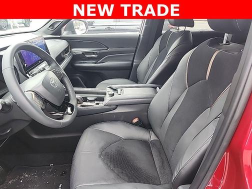 2025 Toyota Grand Highlander Hybrid Limited MAX