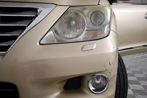 2011 Lexus LX 570 Base