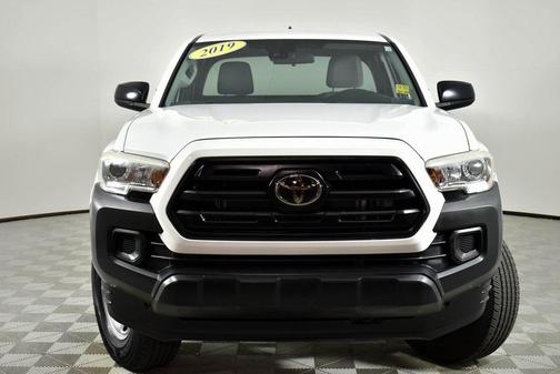 2019 Toyota Tacoma SR